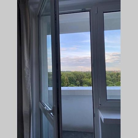 Modern Studio Apartment At Park&Stadium Near City Center 卡托维兹 外观 照片