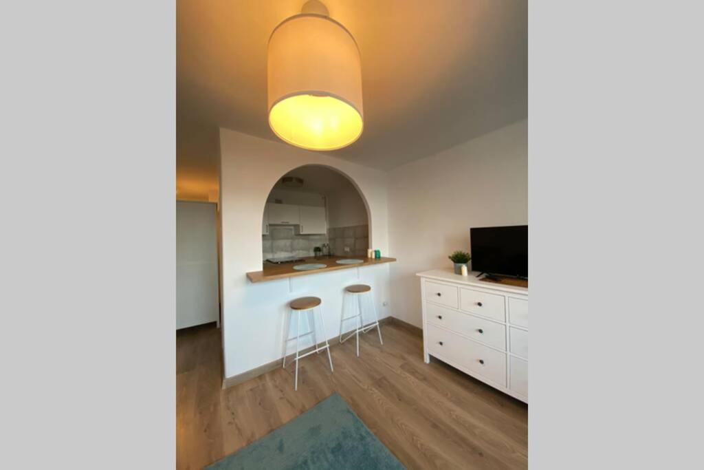 Modern Studio Apartment At Park&Stadium Near City Center 卡托维兹 外观 照片